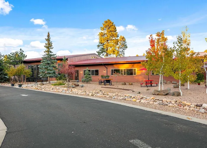 Juniper-santa Fe By Roundhouse And Indian Pine